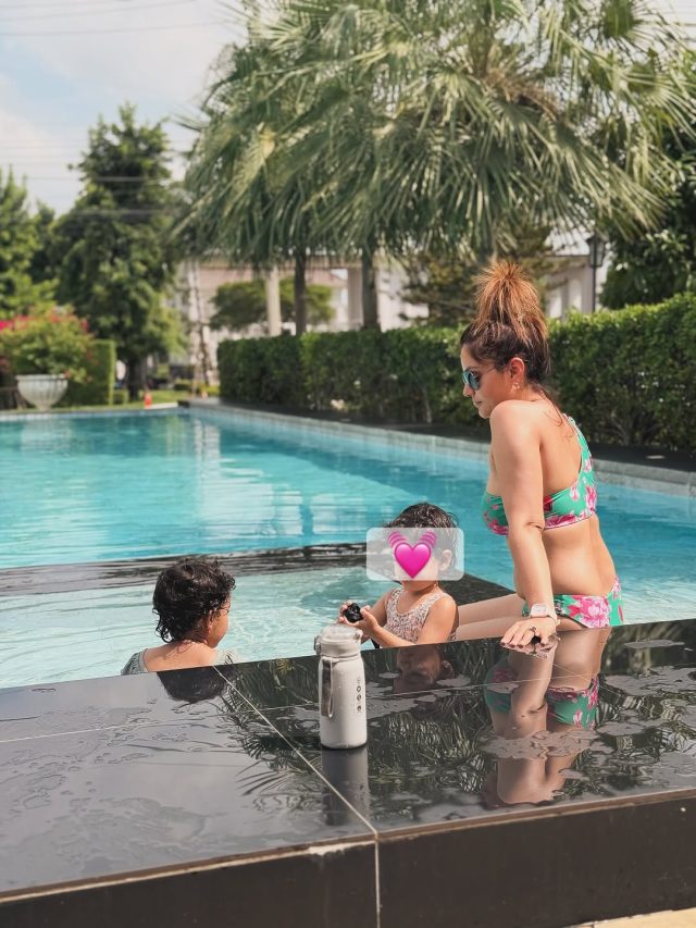 2 साल की हुईं रुबीना की जुड़वां बेटियां, बीच किनारे मनाया बर्थडे, बिकिनी में दिए पोज