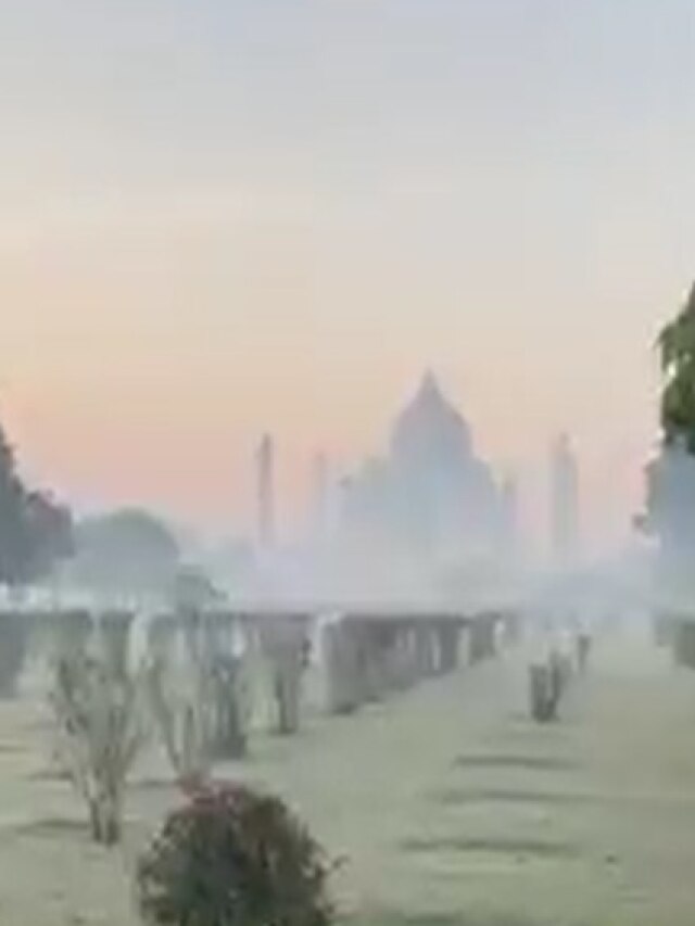 धुंध में गुम ताजमहल, दिल्ली में भी स्मॉग की चादर, ड्रोन वीडियो में देखें हाल