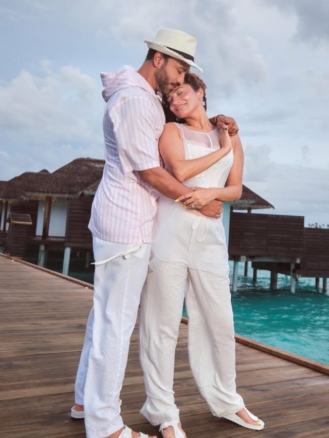 पत्नी अंकिता के जन्मदिन पर दूर विक्की, खास अंदाज में लुटाया प्यार, बोले- समझ नहीं पता...