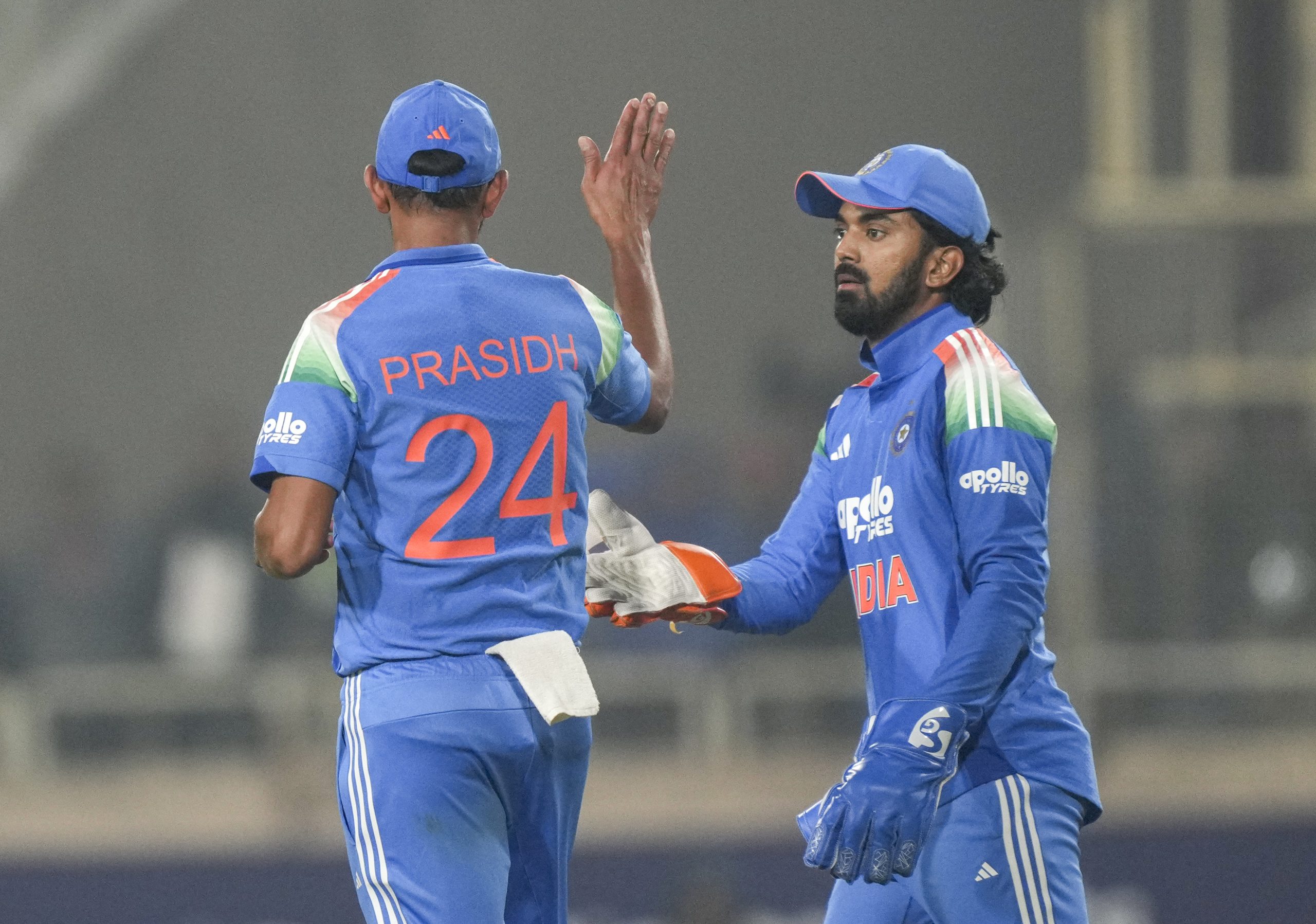 अपना दिमाग मत लगा... प्रसिद्ध कृष्णा को राहुल ने लगाई डांट, VIDEO