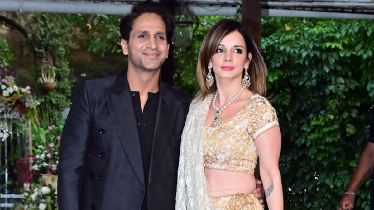 Ex हसबैंड ऋतिक के भाई की शादी में बॉयफ्रेंड संग पहुंचीं सुजैन, नहीं टूटा रिश्ता?