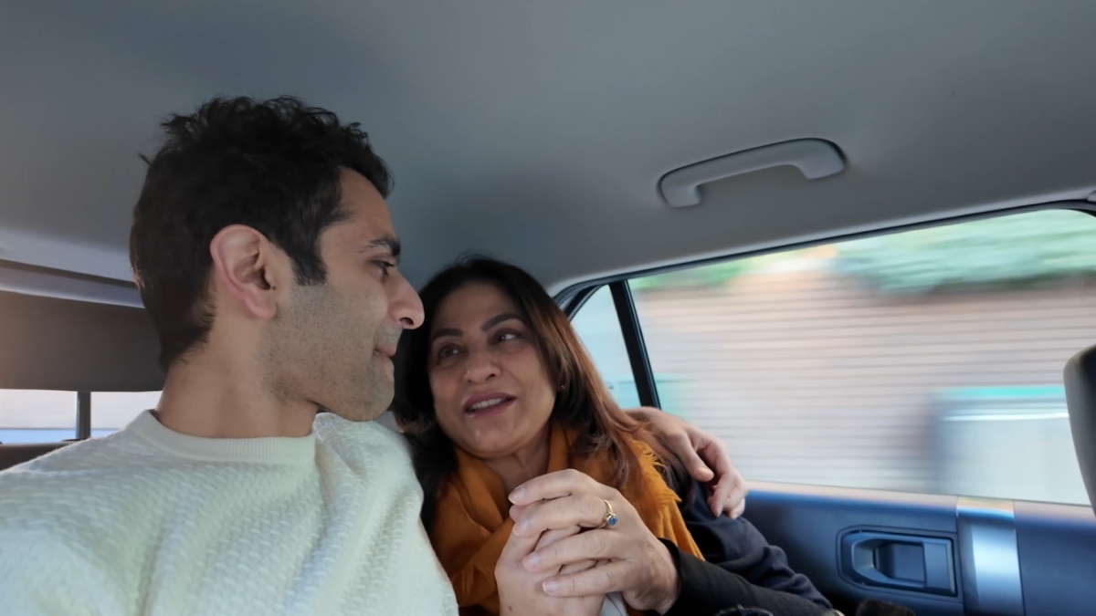 अर्चना पूरन सिंह के हाथ में हुई ये गंभीर बीमारी, बेटे का खुलासा, बोला- पहले जैसी नॉर्मल...