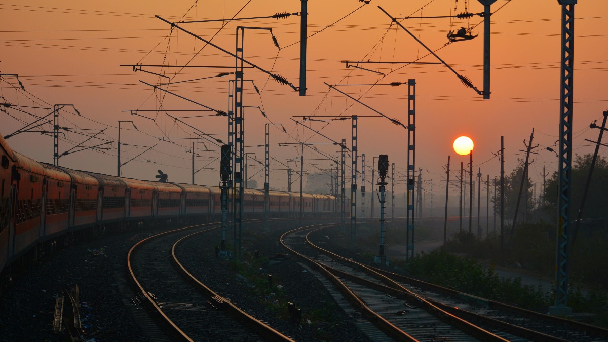 वर्ल्ड-क्लास सुविधाओं से तैयार मध्य प्रदेश का ये रेलवे स्टेशन, देखें तस्वीरें