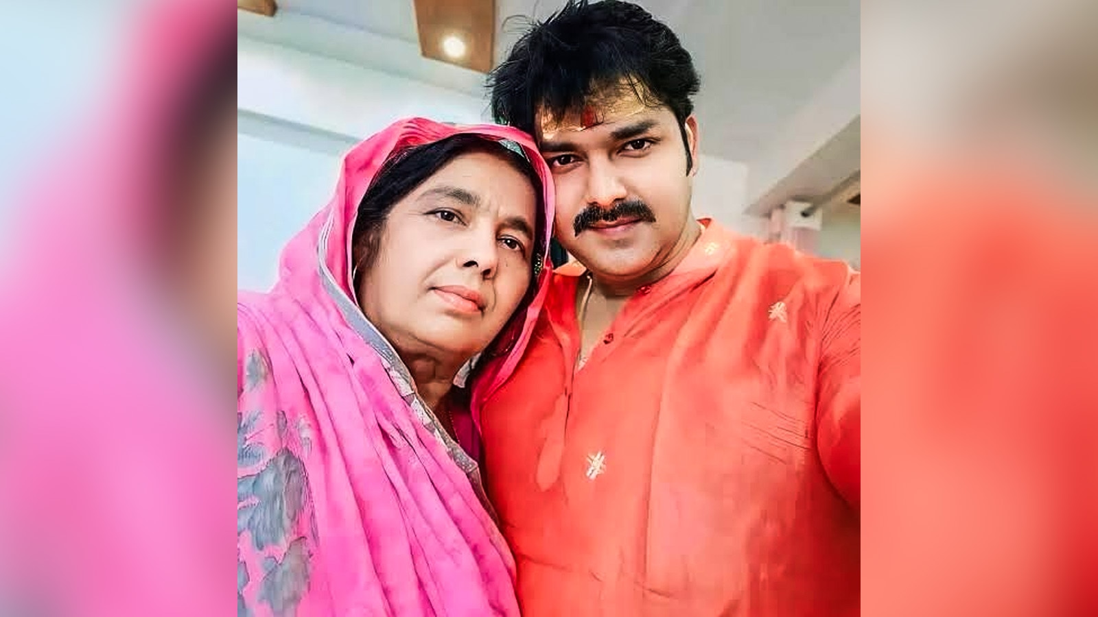 बहू ज्योति से परेशान पवन सिंह की मां! बेटे का दर्द देख रोईं, कहा- उसे छुटकारा दिला दो