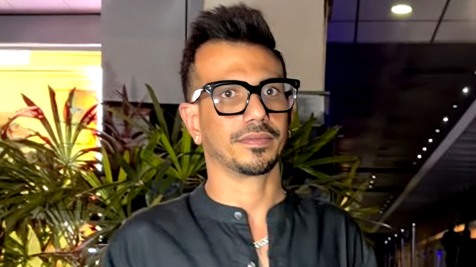 RJ महवश संग टूटा रिश्ता! इस हसीना संग दिखे युजवेंद्र चहल, वीडियो वायरल