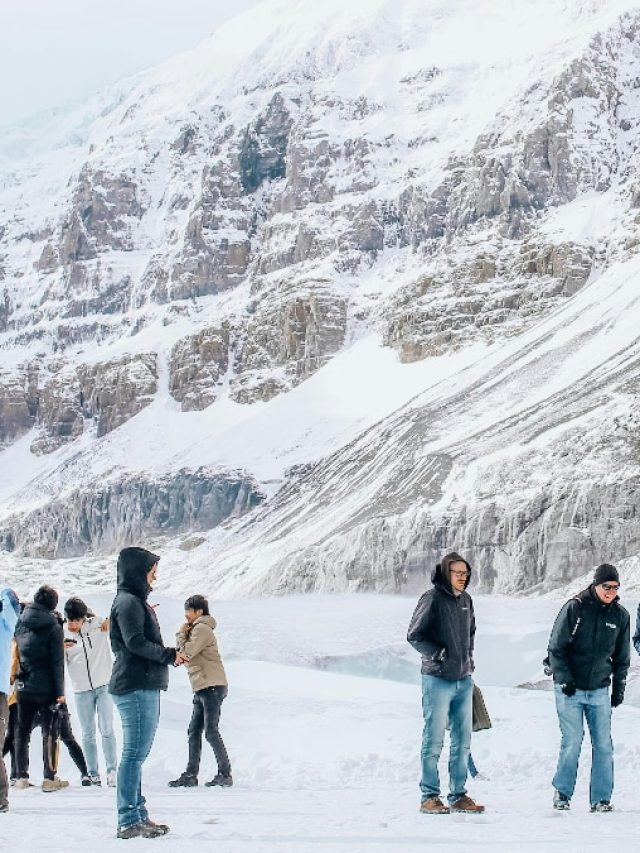 मार्च में बर्फ से ढकी वादियां, स्नोफॉल का अद्भुत नजारा, देखें वीडियो