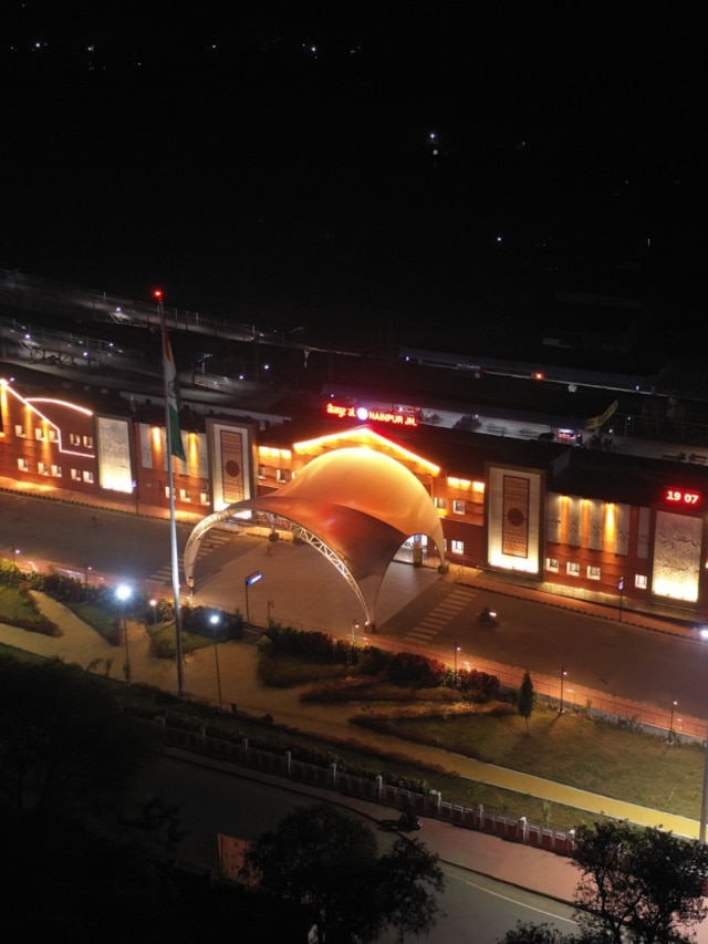 वर्ल्ड-क्लास सुविधाओं से तैयार मध्य प्रदेश का ये रेलवे स्टेशन, देखें तस्वीरें