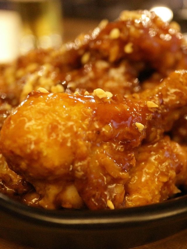 পাতে রোজ চিকেন থাকে? শরীরে কী হচ্ছে জানলে  চমকে উঠবেন