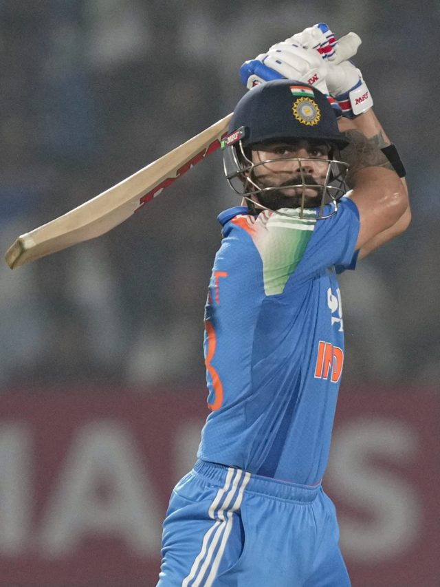 हर अवॉर्ड मां के नाम! कोहली ने खिलाड़ी नहीं, बेटे वाला इमोशन दिखाया