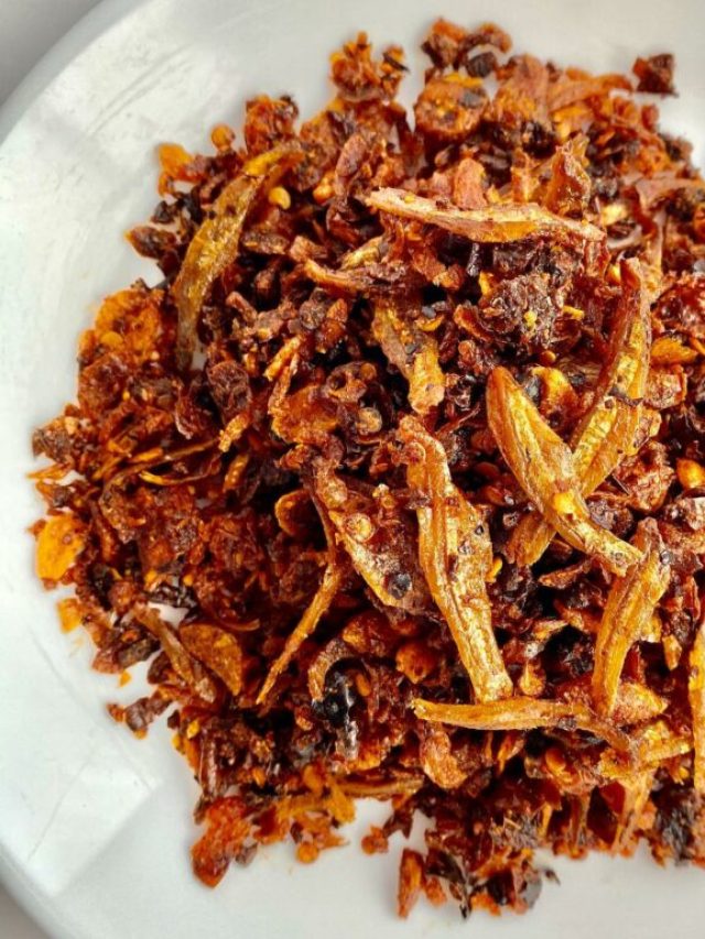 বাংলাদেশের মতো ঝাল ঝাল ইলিশ শুঁটকি  বানান এই কায়দায়! এটাই সেরা রেসিপি