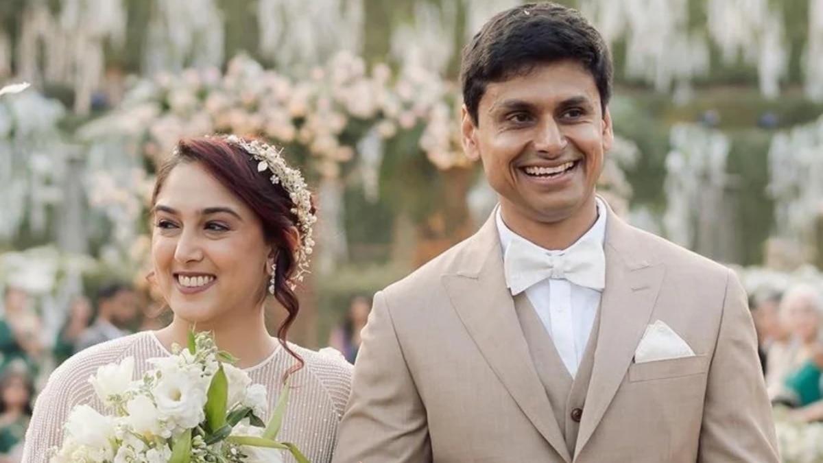 आमिर की बेटी ने मनाई एनिवर्सरी, पति ने किया ऐसा काम, बोलीं- 40 साल के आदमी से शादी...