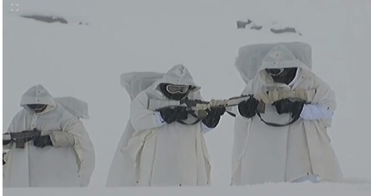 LoC पर माइनस 25 डिग्री में कैसे ड्यूटी करते हैं सेना के जवान, देखें ग्राउंड वीडियो