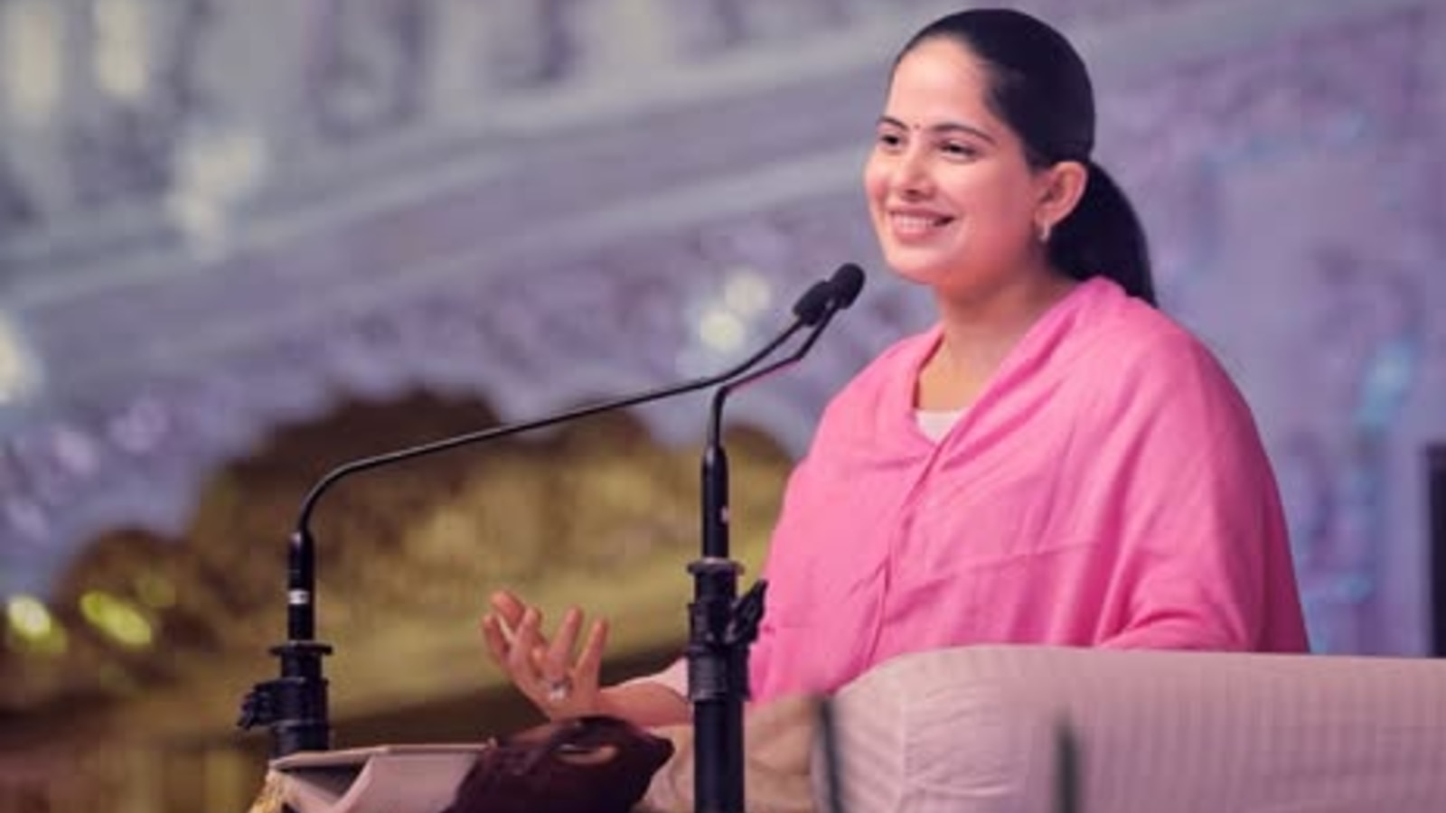 'वो मेरे साथ खड़ा है...', जया किशोरी ने किसके लिए कही ये बात?