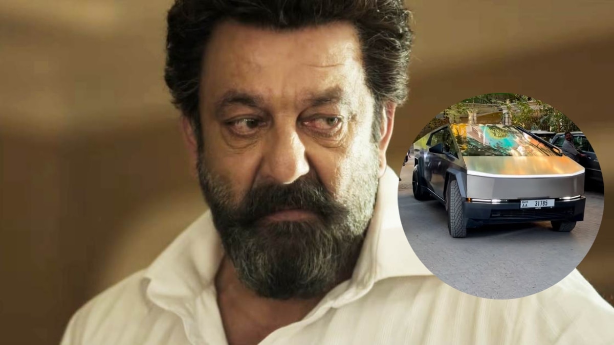 1300 करोड़ पार हुई 'धुरंधर', टेस्ला कार लेकर सड़क पर निकले संजय दत्त, इतनी है कीमत