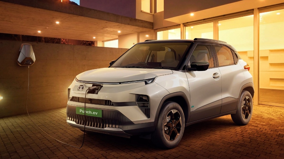 पेट्रोल की टेंशन खत्म! Tata मोटर्स का गजब ऑफर, सस्ते में बेच रही EV