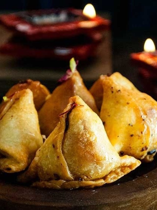 সিঙাড়ার আসল নাম কী? অনেকেই জানেন না