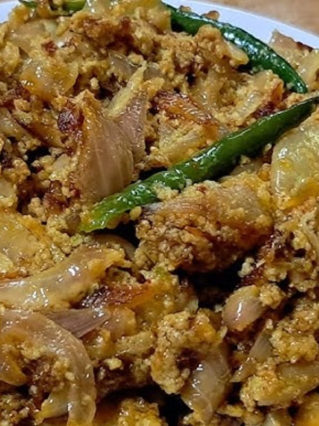 থালা ভর্তি ভাত উঠবে শুধু পেঁয়াজ পোস্ত দিয়েই, খাঁটি ঘটিবাড়ির রেসিপি