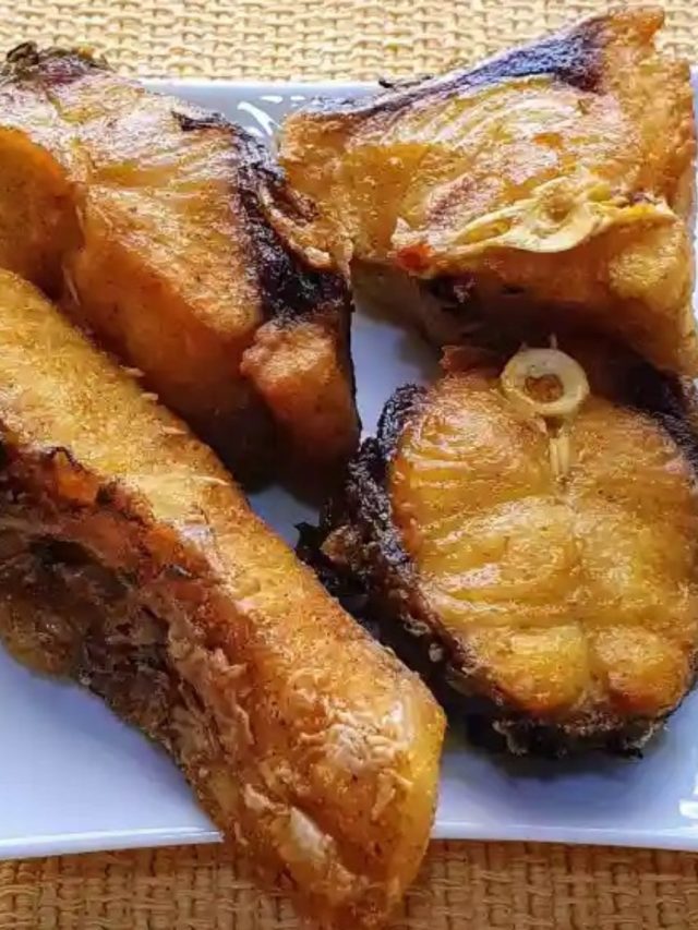 তেল ছাড়াই মুচমুচে মাছ ভাজা হবে জলেই, রইল রেসিপি