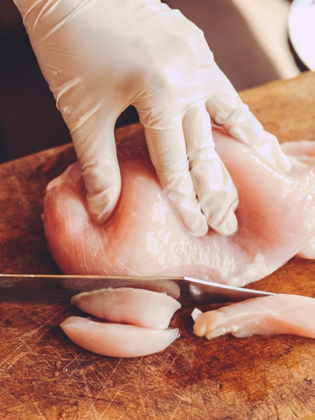 ১ কেজি চিকেনে কত টুকরো হয়? কসাইয়ের টিপস রইল