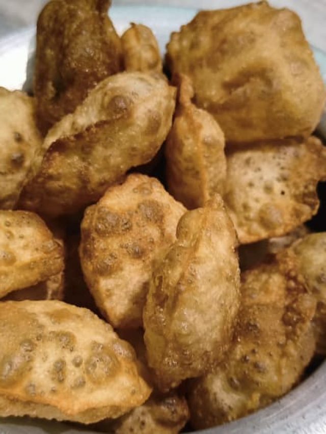 তেল ছাড়াই বাড়িতে বানান ফুচকা, রইল সহজ ট্রিক