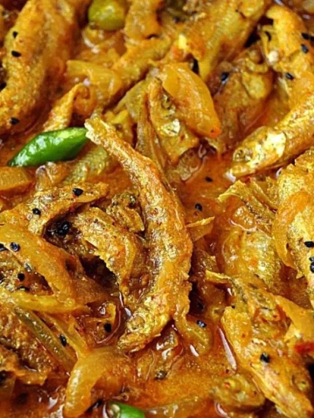 ‘আহা অমৃত’!তেঁতুল দিয়ে মৌরলার টক, ঝট করে বানিয়ে নিন