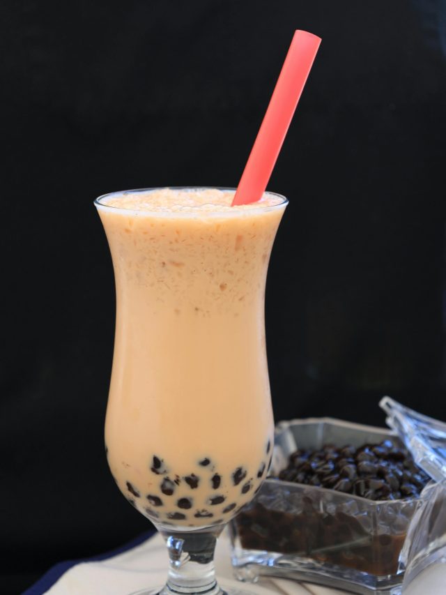 গরমে বাড়িতেই বানান টেস্টি চকোলেট মিল্ক শেক, রইল রেসিপি