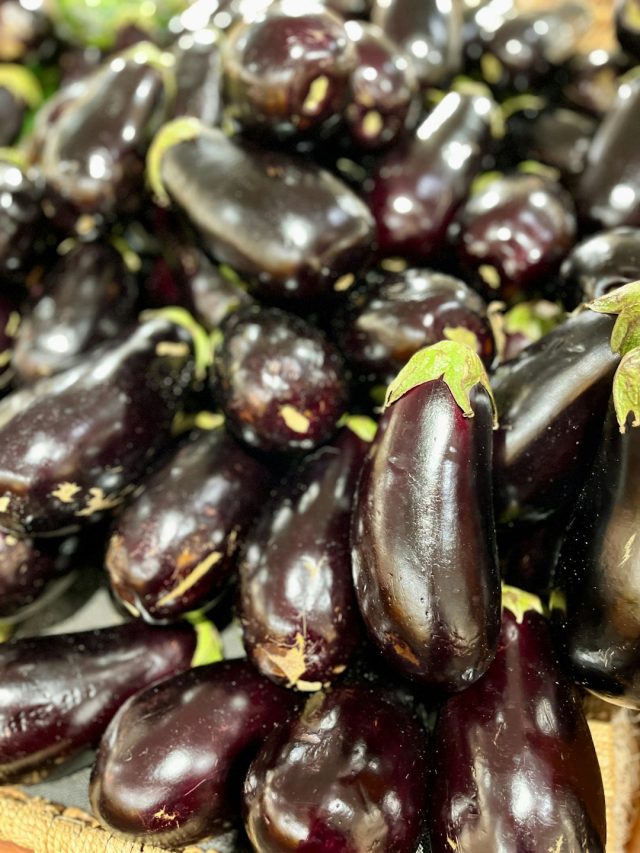 বেগুনে পোকা রয়েছে, চেনার বিজ্ঞানসম্মত হ্যাকসটা জেনে রাখুন