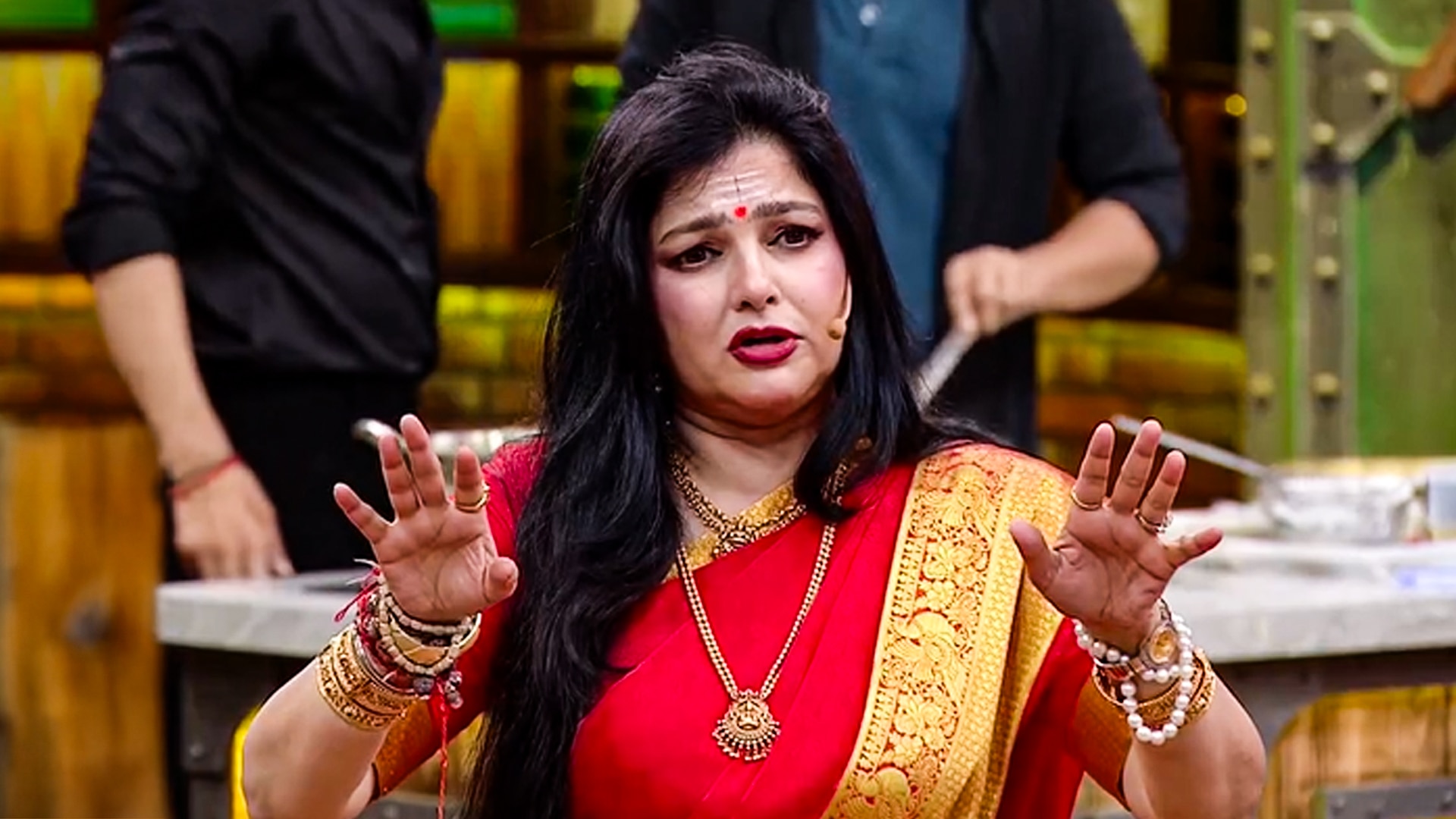 TV पर हीरो संग नाचीं ममता कुलकर्णी, अंकिता के पति को दी सलाह