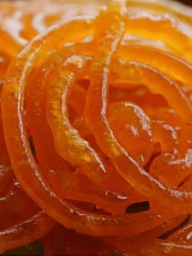 এভাবে টপাটপ জিলিপি খেলেই সারবে রোগ, উপকারিতা চমকে দেবে