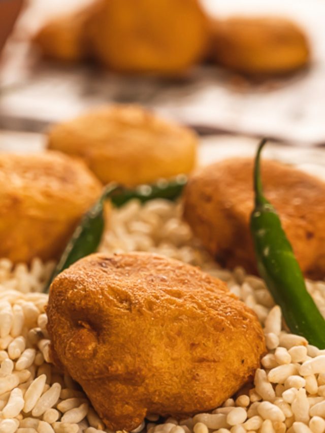 পাঁশকুড়ার বিখ্যাত মুচমুচে আলুর চপ খাবেন?  এভাবে বানালে দোকানও ফেল