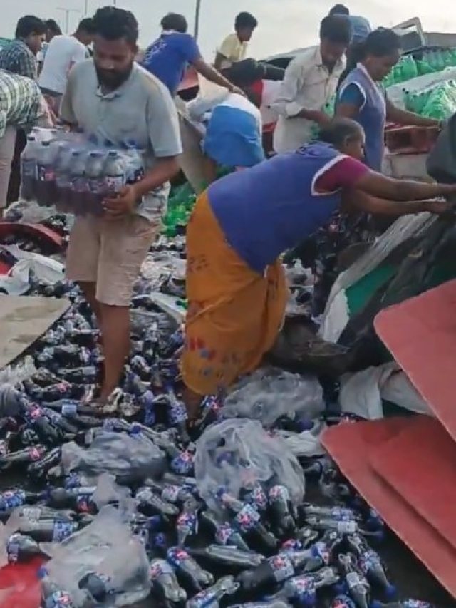 ट्रक पलटा, मदद की जगह कोल्ड ड्रिंक लूटने लगी भीड़, वीडियो देख भड़के लोग