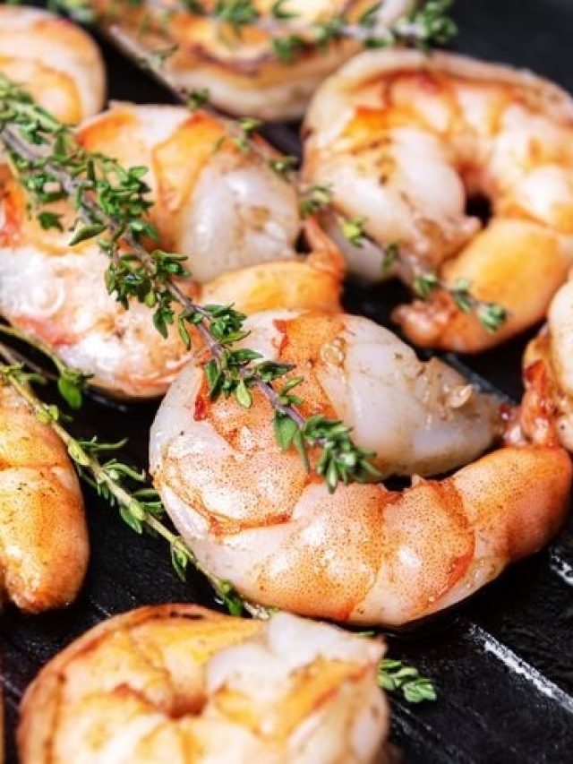 গলদা চিংড়ি রোস্ট এভাবে বানিয়ে দেখুুন, যে কোনএ পার্টি জমে যাবে