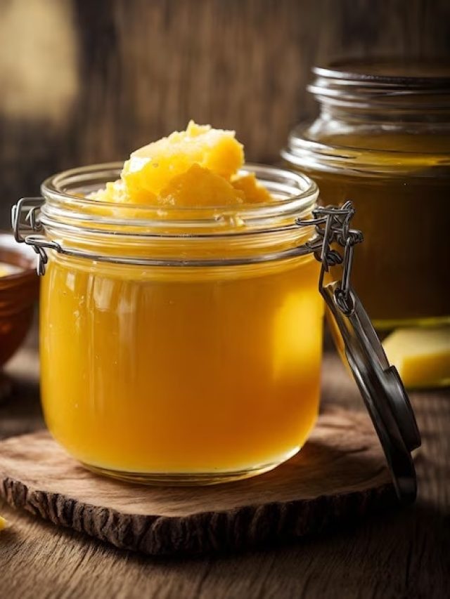 বাজারের ভেজাল কিনবেন কেন, বাড়িতেই বানান সুগন্ধি দানাদার ঘি, সহজ রেসিপি