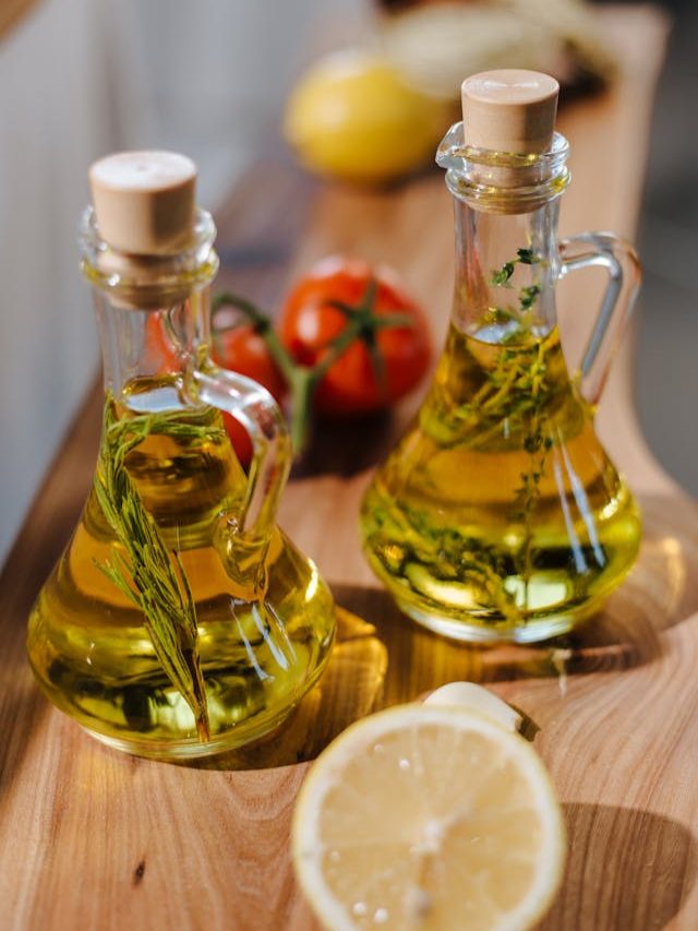 সরষের তেল ভেজাল কিনা, বুঝবেন কীভাবে?