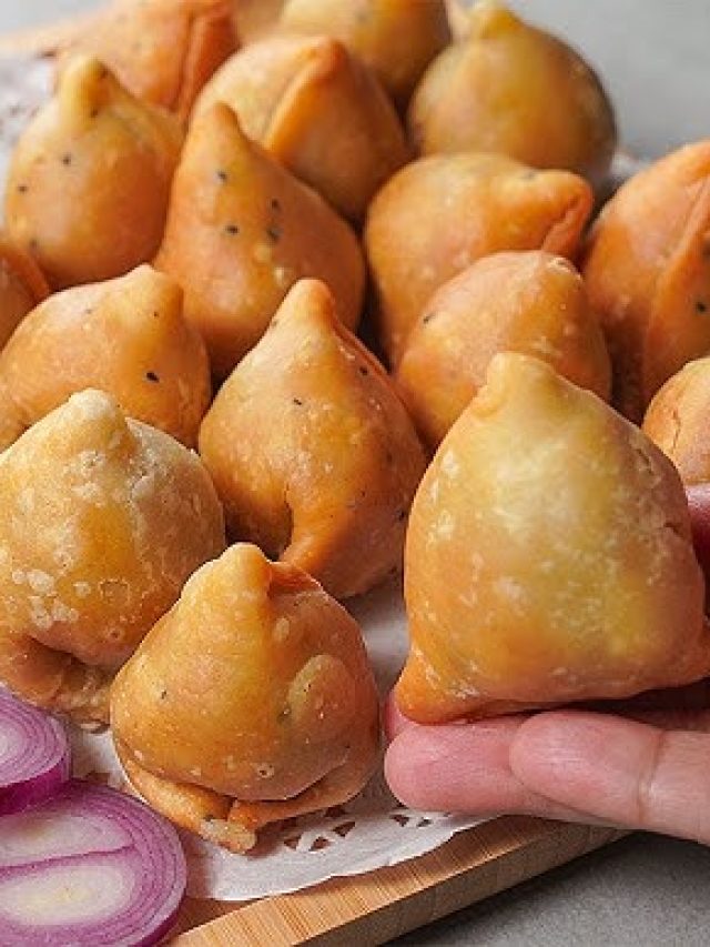 পুর এভাবে বানালে শিঙাড়া টেস্টি হবেই, মিষ্টির দোকানের আসল রেসিপি