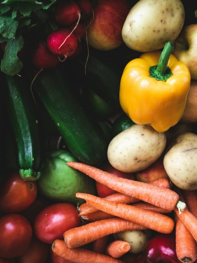 टमाटर-खीरे से पालक तक, जानें किस सब्जी की छटाई कब करें