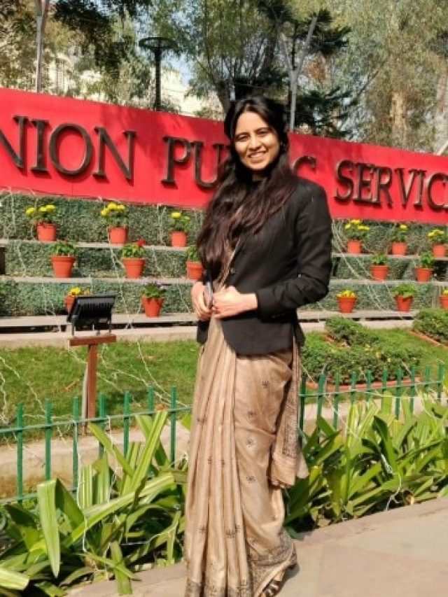 क्यों चर्चा में हैं UPSC में AIR-22 पाकर IAS बनीं रिया सैनी?