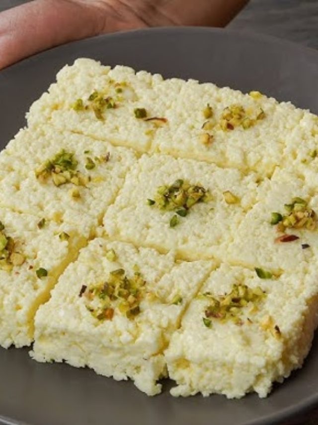 কম চিনিতে মিষ্টিমুখ, দোকানের জিভে জল আনা কালাকাঁদ তৈরি করুন বাড়িতেই