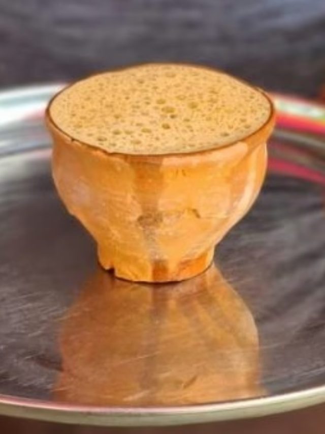পারফেক্ট হবে বাড়ির চা, কতটা দুধ আর জল দেবেন?