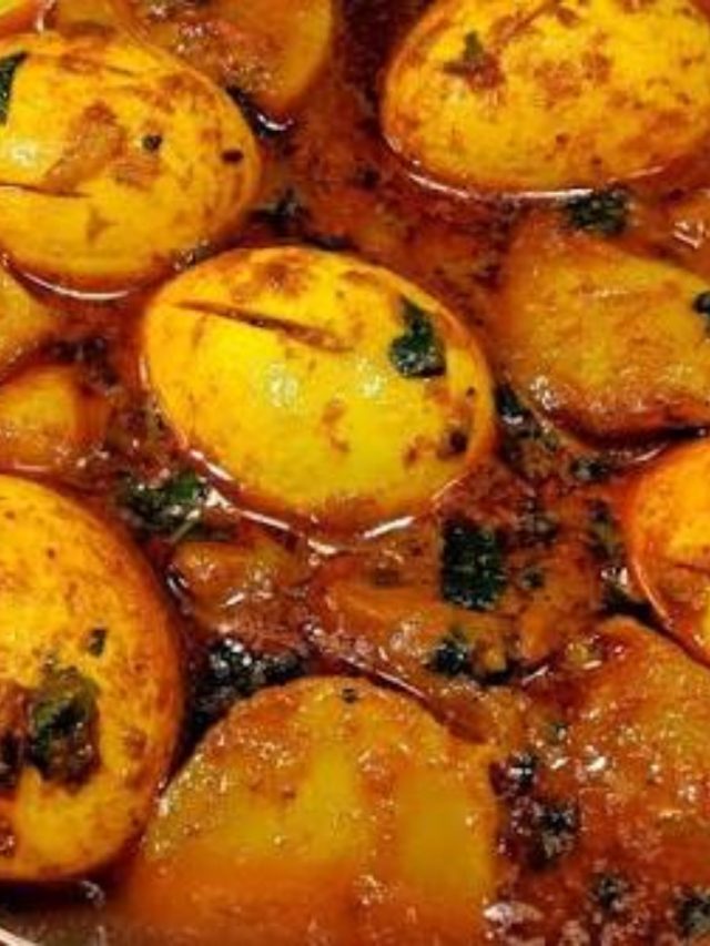 কারির জন্য ডিম এভাবে ভাজুন, কয়েকগুণ স্বাদ বাড়বে ঝোলের