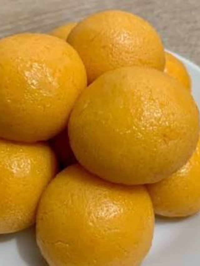 বিজয়ায় ঘরেই বানান কমলাভোগ, নামী দোকানের রেসিপি