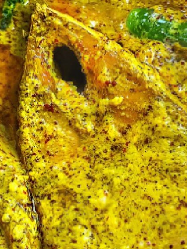 ১৫ মিনিটে তৈরি হয়ে যাবে ইলিশ ভাপা, সহজ রেসিপি