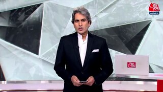 कौन दबाना चाहता है लोगों की आवाज?