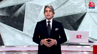 पीएम मोदी का श्रीनगर में डल झील के किनारे योग 