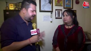 देवी गायिका ने विवाद पर क्या कहा?