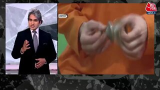 महाकुंभ में एक साथ दिखे रूस और यूक्रेन के भक्त